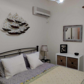 Luminosa apt with private parking